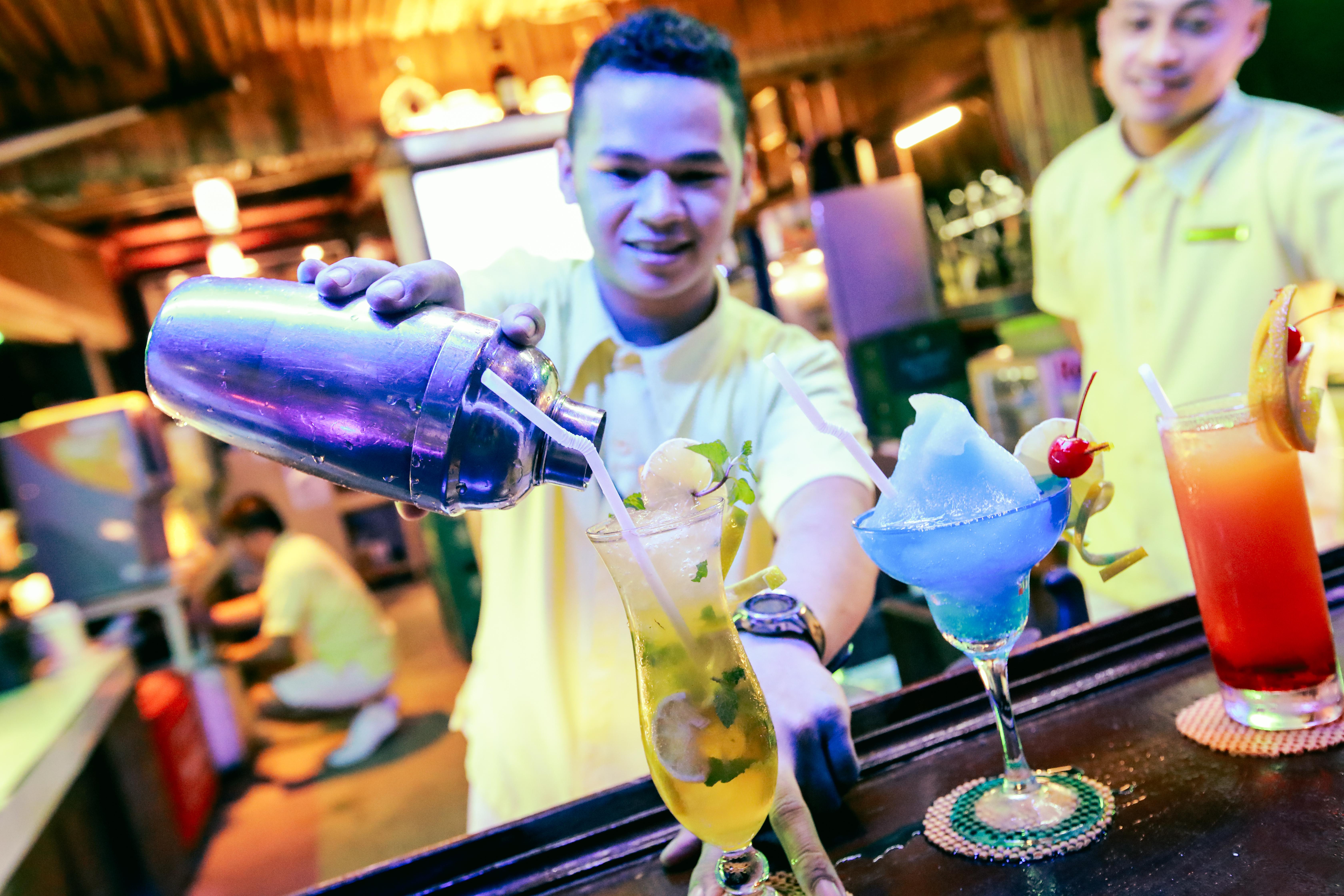 长滩岛天堂花园会议中心度假酒店 Manoc-Manoc 外观 照片